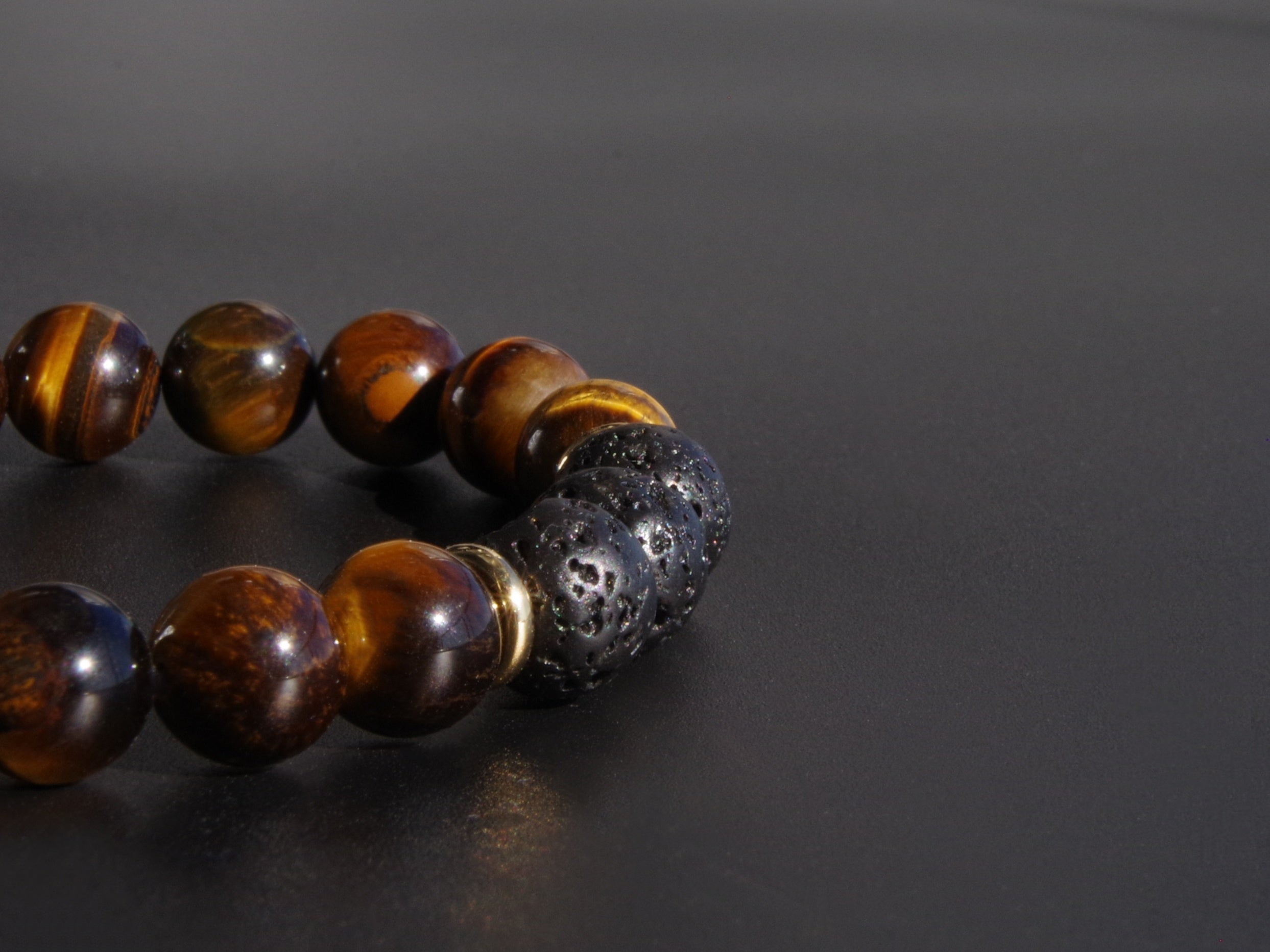 SPIRITUAL BEADS BRACELET IN TIGER'S EYE & LAVA STONE