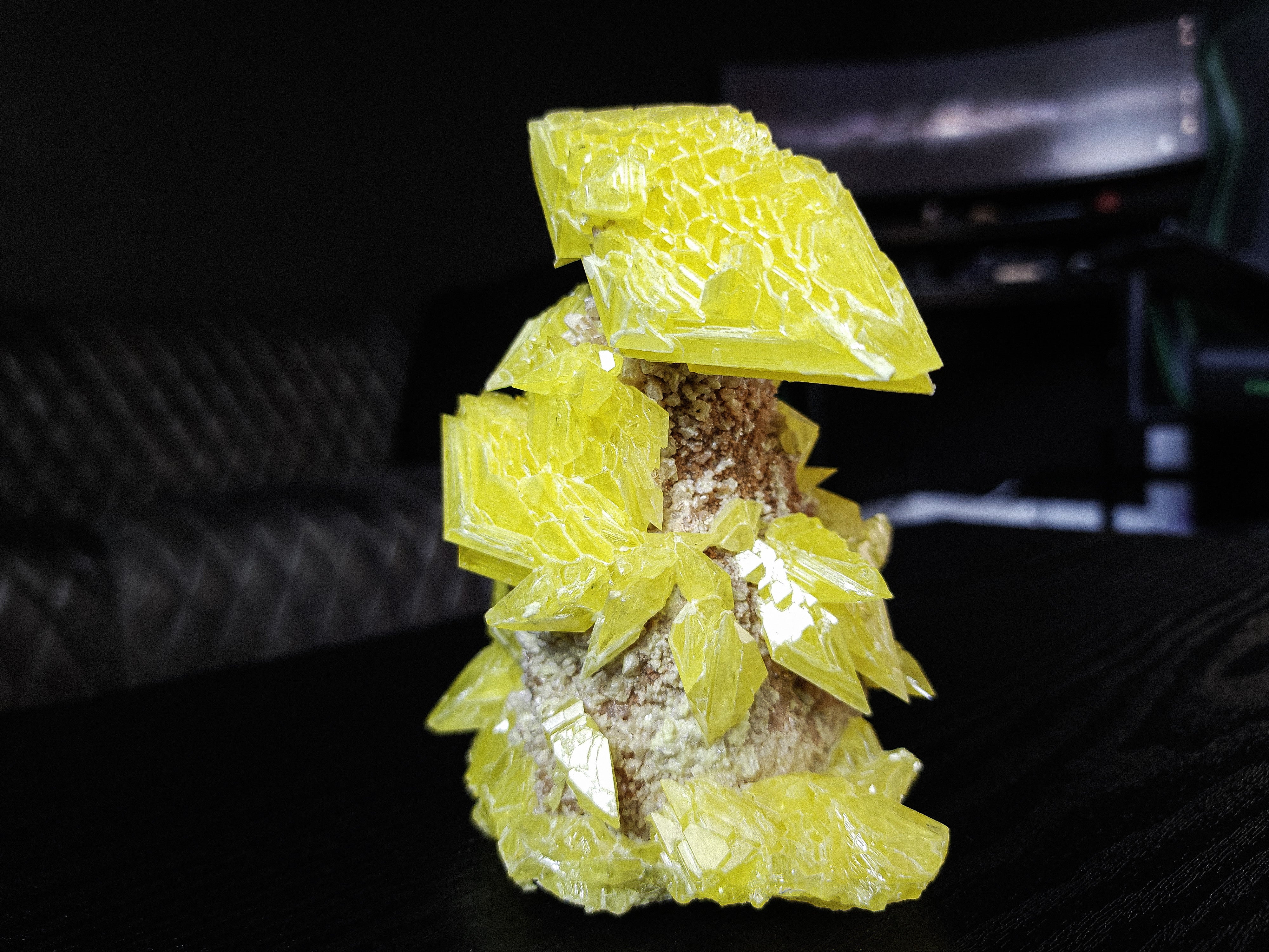 Sulfur on Silica Matrix - 2.03 lbs. Italy